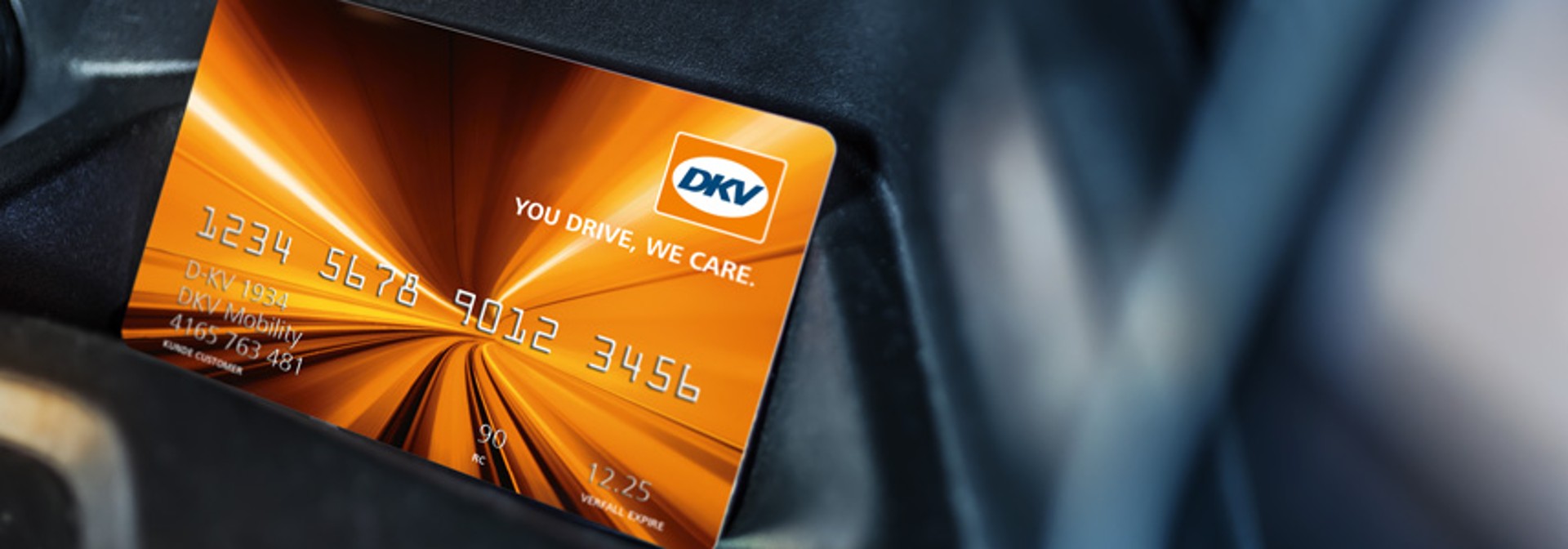 Fokus auf DKV Card im Auto