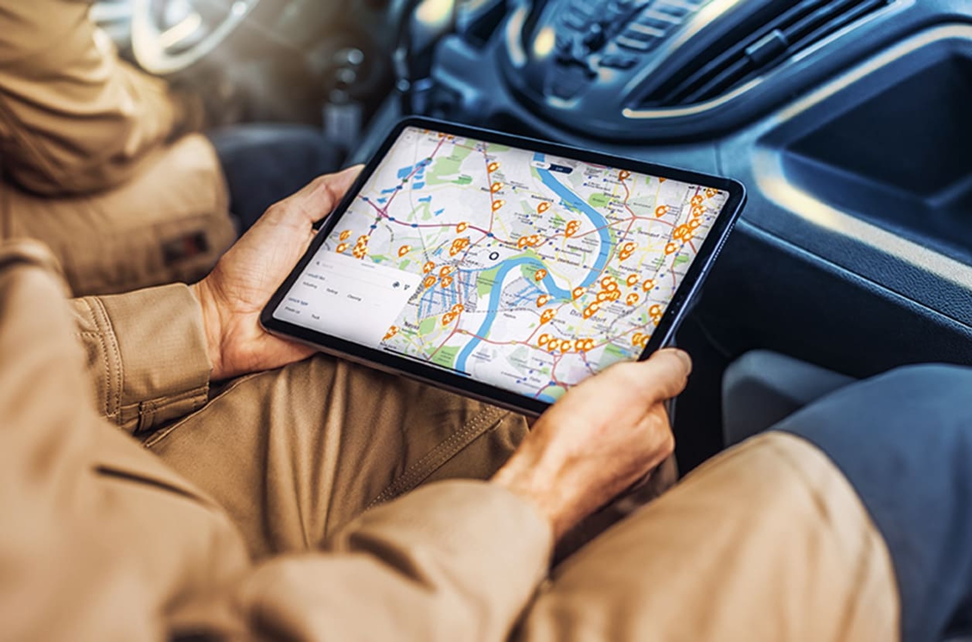 Fleetmanager with tablet. Fleetmanager with tablet.