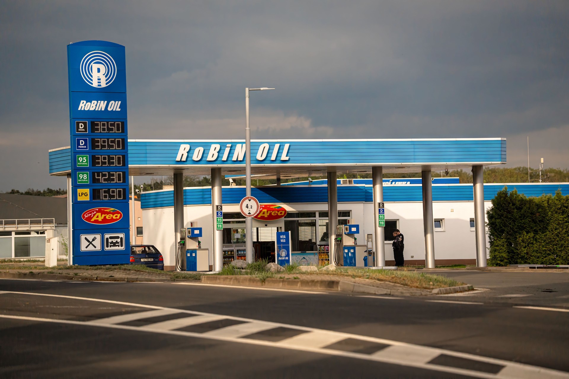 Fuel Station RoBin Oil Fuel Station RoBin Oil
