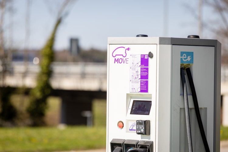 DKV Mobility erweitert Ladeangebot mit MOVE Mobility