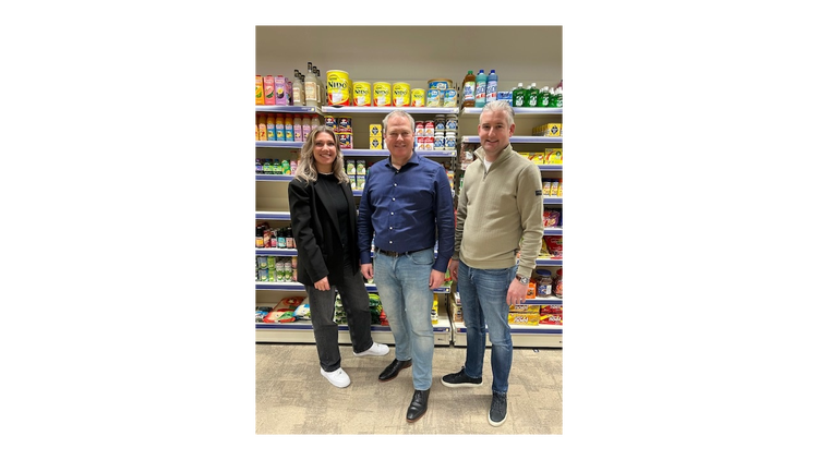 Marjon v.d Marel, Patrick KempkesDenn