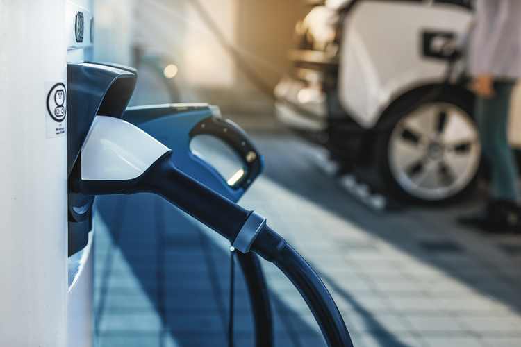 eMobility: DKV Mobility guarantees 100 percent green electricity